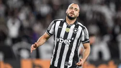 Arthur Cabral jogador do Botafogo durante partida contra o Bragantino no estadio Engenhao pelo campeonato Copa Do Brasil 2025. Foto: Thiago Ribeiro/AGIF
