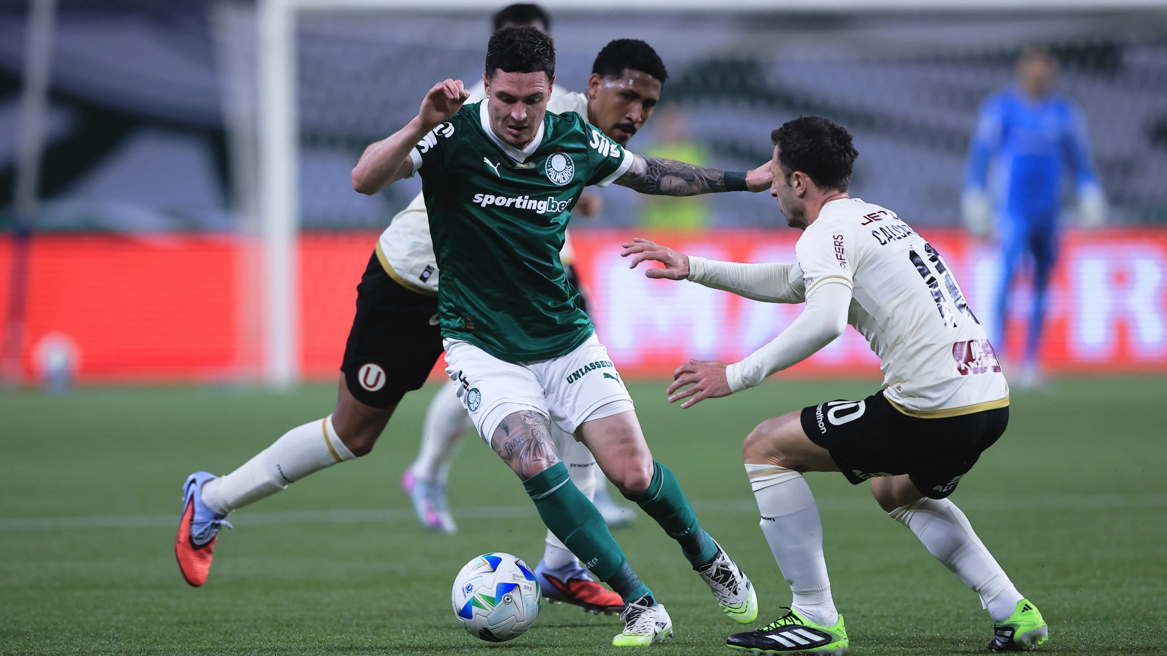 Anibal em ação pelo Palestra –  Foto: Ettore Chiereguini/AGIF