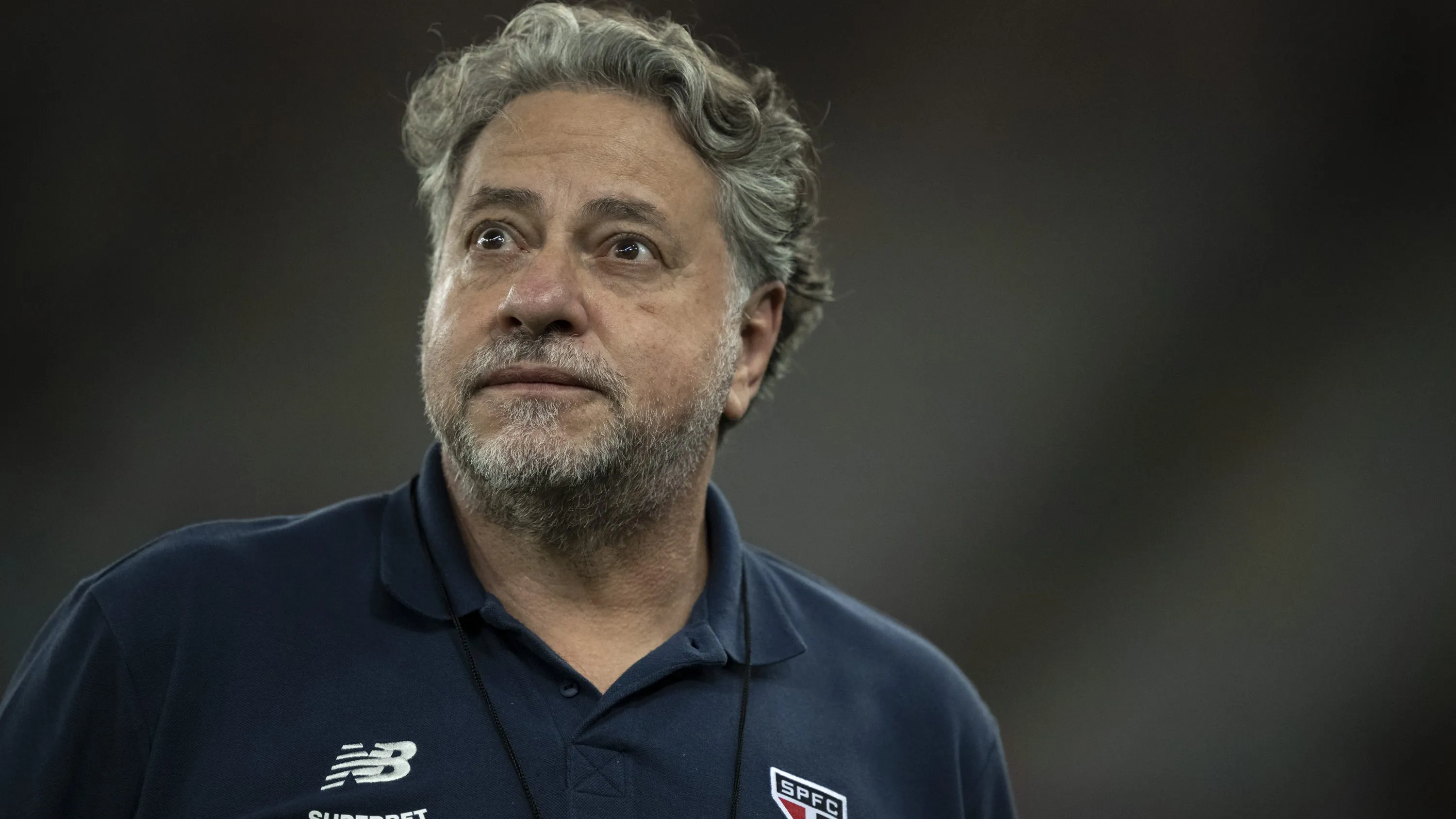 RJ – RIO DE JANEIRO – 17/04/2024 – BRASILEIRO A 2024, FLAMENGO X SAO PAULO – Julio Casares presidente do Sao Paulo antes da partida contra o Flamengo no estadio Maracana pelo campeonato Brasileiro A 2024.  Foto: Jorge Rodrigues/AGIF