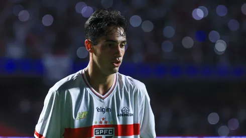 SP - SAO PAULO - 31/07/2025 - COPA DO BRASIL 2025, SAO PAULO X ATHLETICO-PR - Rodriguinho jogador do Sao Paulo durante partida contra o Athletico-PR no estadio Morumbi pelo campeonato Copa Do Brasil 2025. Foto: Marcello Zambrana/AGIF