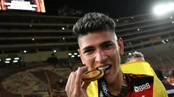 Carrascal tem contrato até o meio de 2029 no Fla.