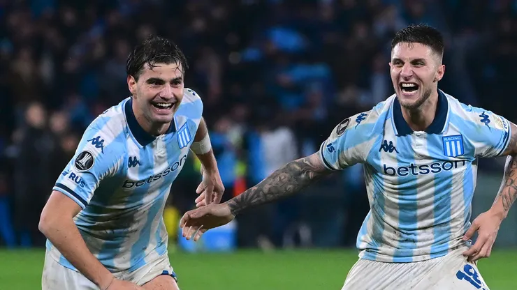 Sosa em campo pelo Racing.