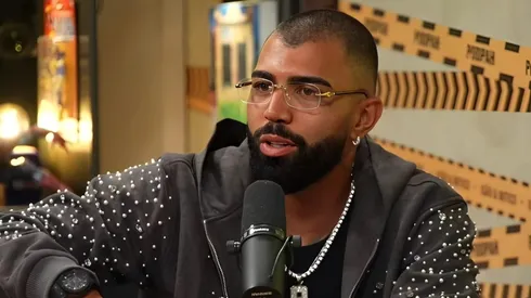 Gabigol detona sintéticos e elege o gramado da Neo Química Arena, do Corinthians, o melhor do país. Reprodução - Pod Pah.