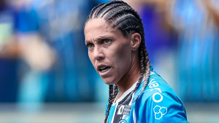 Camila Pini segue no Grêmio até 2026 - Foto: Caroline Motta / Grêmio FBPA