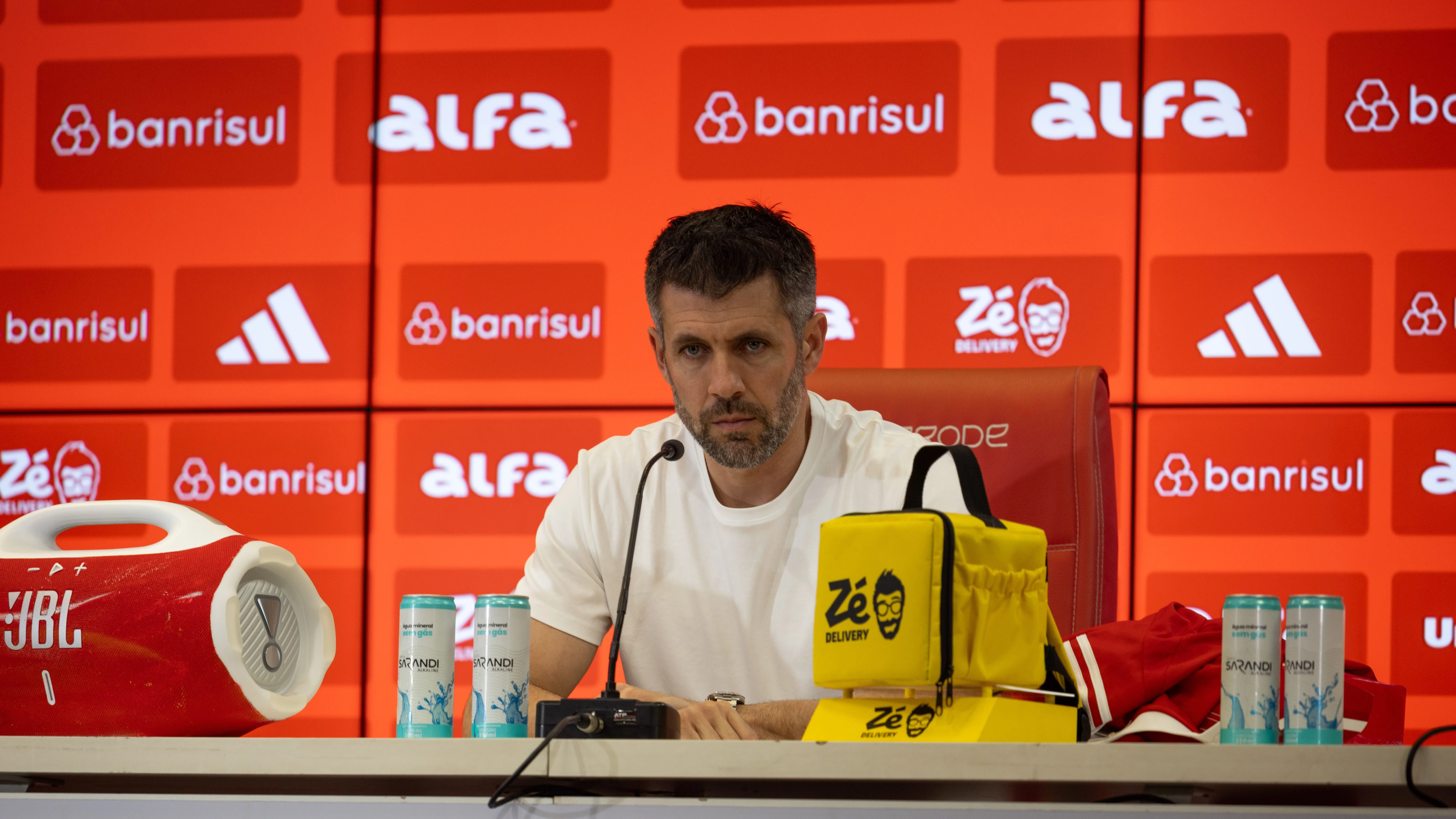 Paulo Pezzolano foi apresentado no Internacional. Foto: Filipe Maciel/Internacional