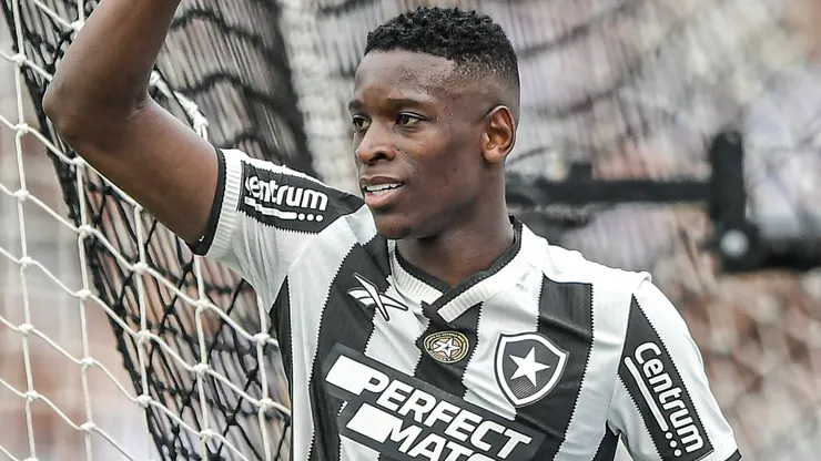 Luiz Henrique foi o principal jogador da melhor temporada da história do Botafogo
