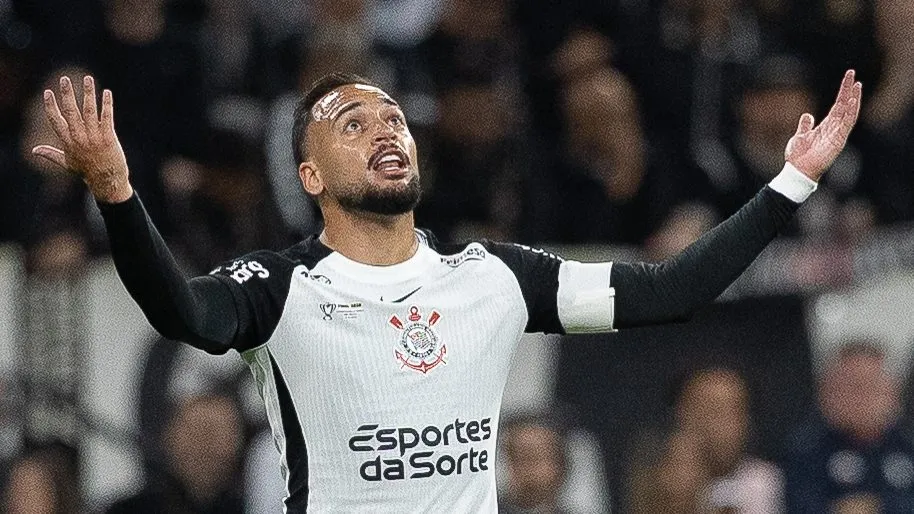SP – SAO PAULO – 17/12/2025 – COPA DO BRASIL 2025, CORINTHIANS X VASCO -Maycon jogador do Corinthians lamenta durante partida contra o Vasco no estadio Arena Corinthians pelo campeonato Copa Do Brasil 2025. Foto: Joisel Amaral/AGIF