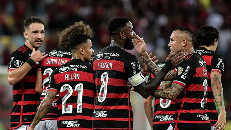 Gerson e Cebolinha, jogando juntos no Flamengo