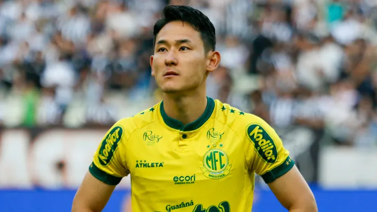 Chico Kim jogador do Mirassol durante partida contra o Ceara no estadio Arena Castelao pelo campeonato Brasileiro B 2024. Foto: Baggio Rodrigues/AGIF