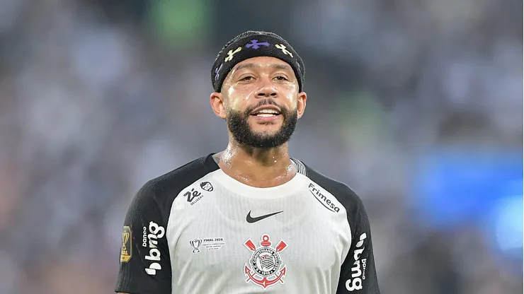 Memphis Depay. atacante holandês do Corinthians