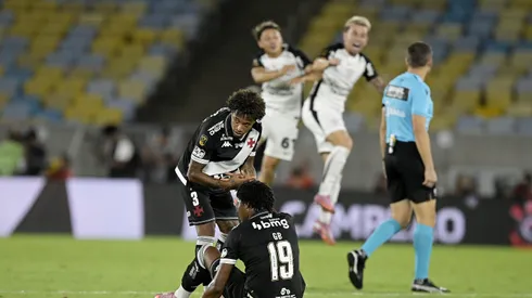 jogadores do Corinthians comemoram a vitoria e o titulo apos a partida contra o Vasco no estadio Maracana pelo campeonato Copa Do Brasil 2025. Foto: Alexandre Loureiro/AGIF