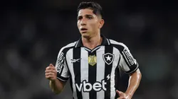 RJ - RIO DE JANEIRO - 11/09/2025 - COPA DO BRASIL 2025, BOTAFOGO X VASCO - Savarino jogador do Botafogo durante partida contra o Vasco no estadio Engenhao pelo campeonato Copa Do Brasil 2025. Foto: Thiago Ribeiro/AGIF