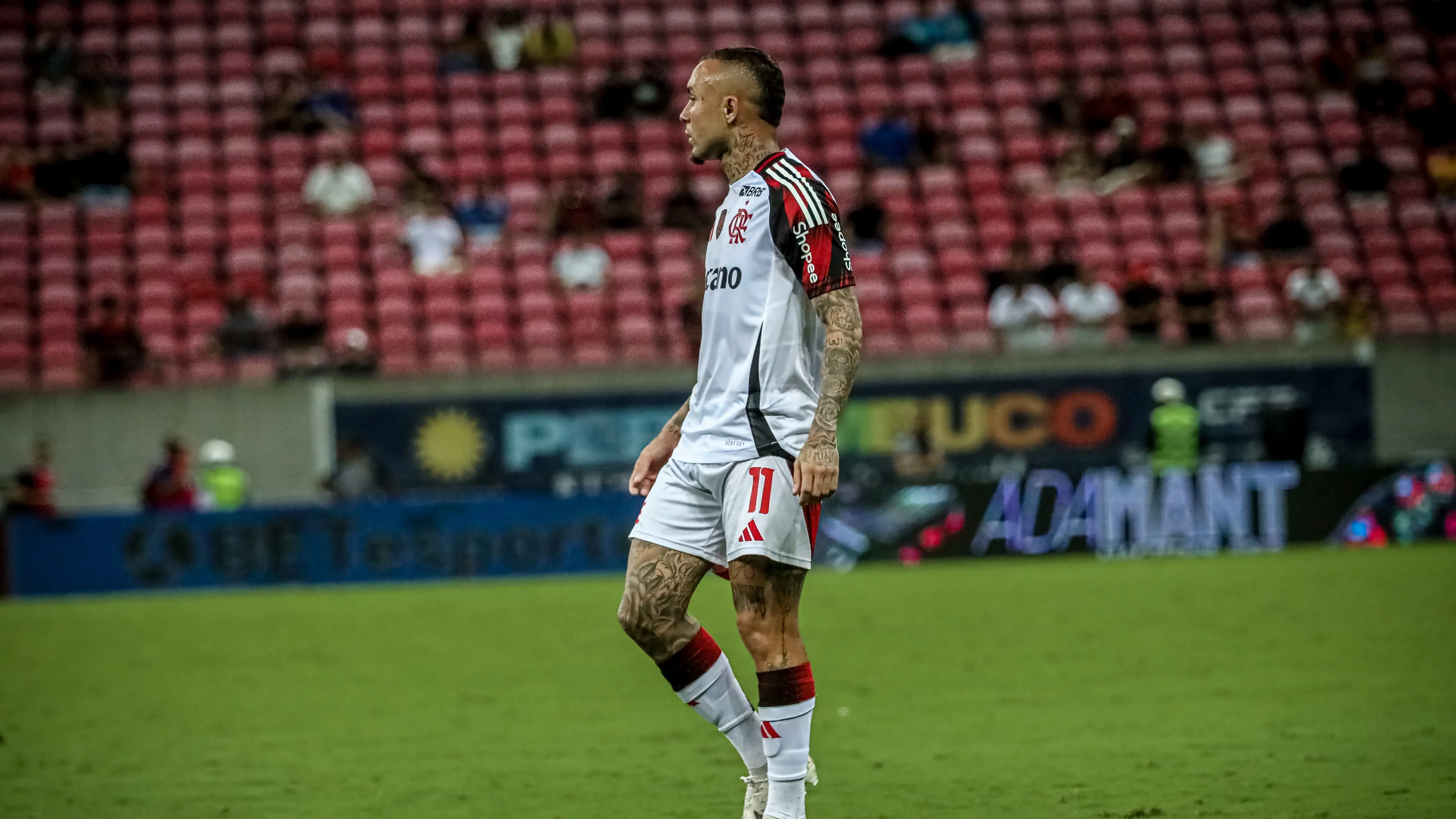 PE – RECIFE – 15/11/2025 – BRASILEIRO A 2025, SPORT X FLAMENGO E – [E CEBOLINHA] jogador do Flamengo durante partida contra o Sport no estadio Arena Pernambuco pelo campeonato Brasileiro A 2025. Foto: Paulo Sergio Souza Xavier/AGIF