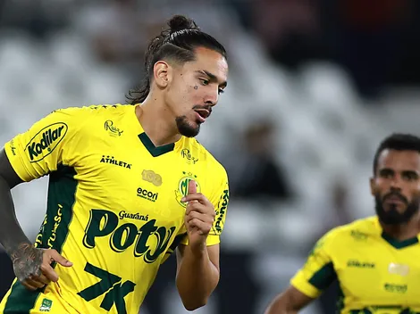 Santos negocia contratação de Chico da Costa