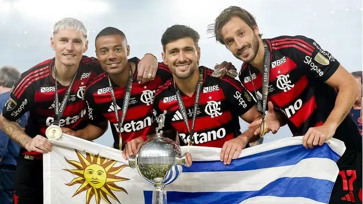 - Flamengo tem muitos uruguaios no elenco Foto: Gilvan de Souza/Flamengo