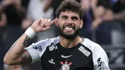 Atacante deu a sua opinião - Foto: Marcello Zambrana/AGIF.