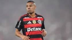De La Cruz quer permanecer no Flamengo.