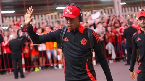 Vitão, zagueiro do Inter em partida pelo campeonato brasileiro (Foto: Ricardo Duarte/Internacional)