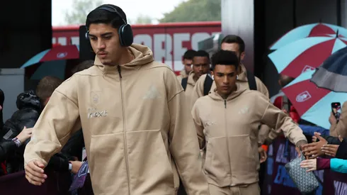 Jair, zagueiro do Nottingham Forest - Foto: Nigel Roddis/Getty Images