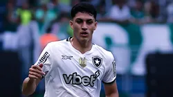 Jair Cunha em campo pelo Botafogo. Foto: Fabio Giannelli/AGIF