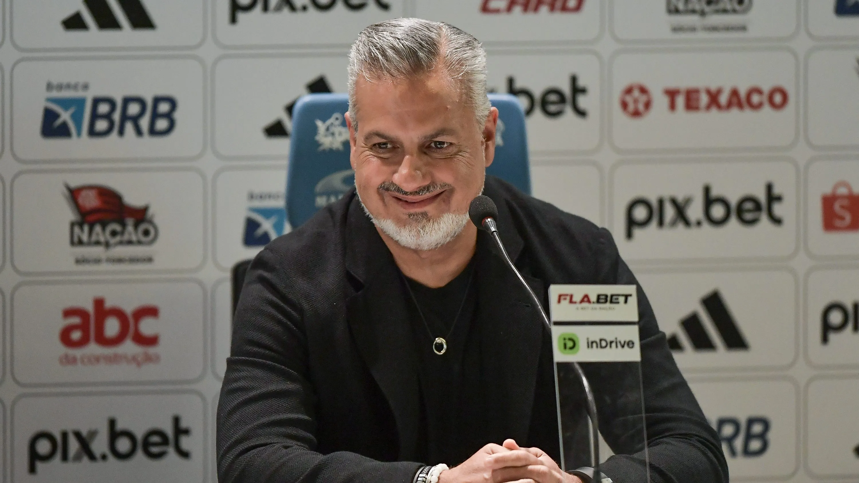 RJ – RIO DE JANEIRO – 30/01/2025 – APRESENTACAO DANILO – Jose Boto dirigente durante sua apresentacao oficial do jogador Danilo do Flamengo em coletiva de imprensa realizada no Maracana. Foto: Thiago Ribeiro/AGIF