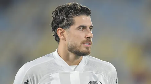 Pedro Raul no Ceará. Foto: Thiago Ribeiro/AGIF