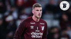 O goleiro Bento está na Arábia Saudita e disposto a retornar ao futebol nacional