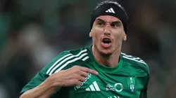 Roger Ibañez é opção ao Palmeiras.