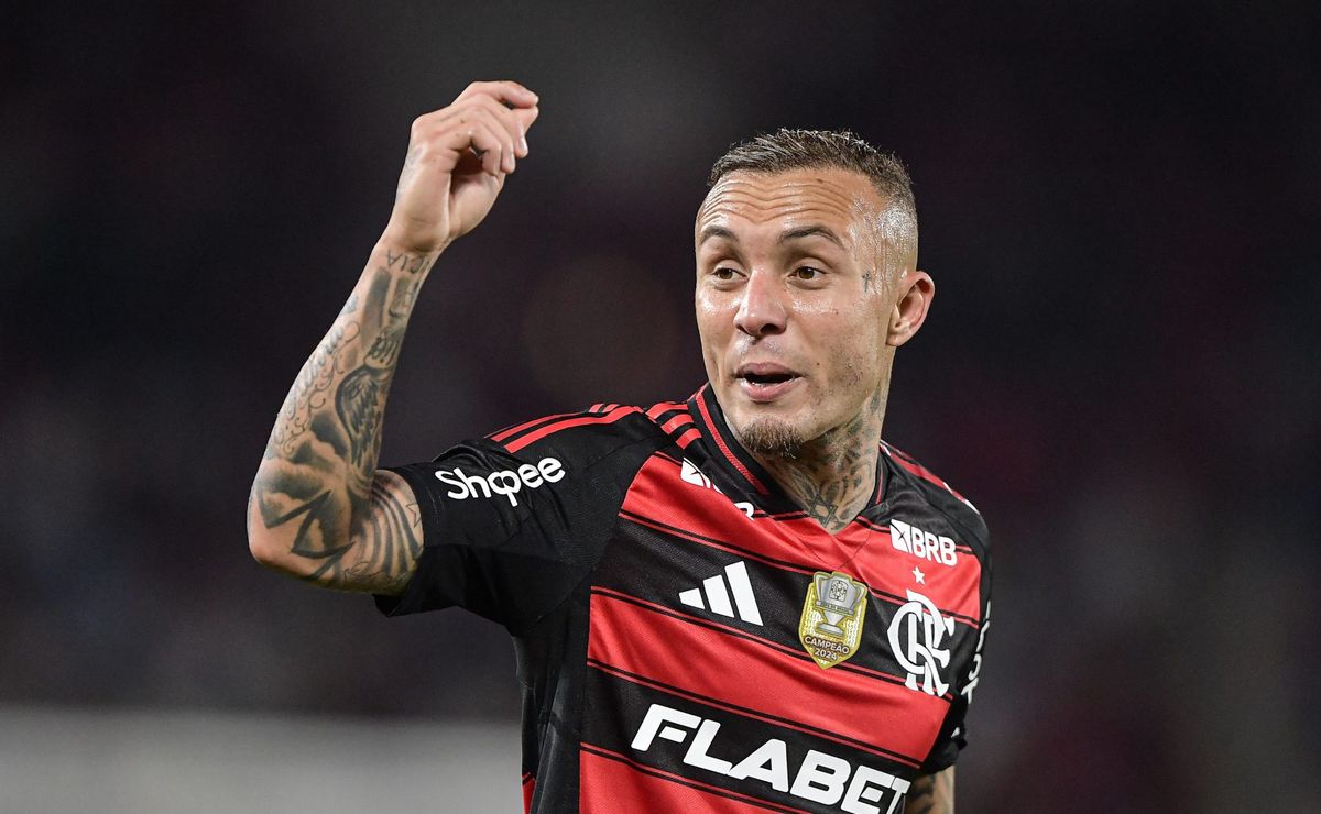 Cruzeiro praticamente descarta Everton Cebolinha e vice-presidente informa: “Não está nas ambições”