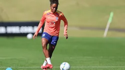 Kaylane durante o treino da Seleção Feminina na Granja Comary. Foto: Lívia Villas Boas/CBF