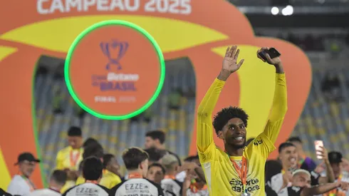 Corinthians surpreende elenco e divide quase metade da premiação da Copa do Brasil — Foto Thiago RibeiroAGIF