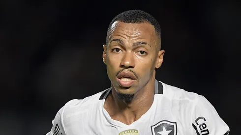 Marlon Freitas está a caminho do Verdão.