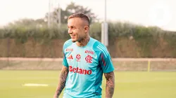 Everton Cebolinha durante treinamento no Flamengo