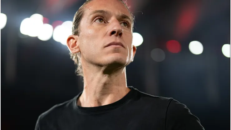 RJ - RIO DE JANEIRO - 27/07/2025 - BRASILEIRO A 2025, FLAMENGO X ATLETICO-MG - Filipe Luis tecnico do Flamengo durante partida contra o Atletico-MG no estadio Maracana pelo campeonato Brasileiro A 2025. Foto: Jorge Rodrigues/AGIF