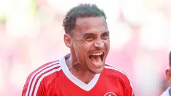 Alan Patrick jogador do Internacional comemora seu gol durante partida contra o Bragantino no estadio Beira-Rio pelo campeonato Brasileiro A 2025. Foto: Luiz Erbes/AGIF