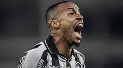 Marlon Freitas jogador do Botafogo durante partida contra o Atletico-MG no estadio Engenhao pelo campeonato Brasileiro A 2025. Foto: Thiago Ribeiro/AGIF