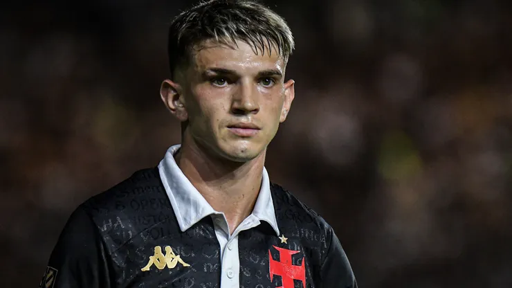 Ex-Vasco, Orellano deve mudar de ares em 2026 - Foto: Thiago Ribeiro/AGIF