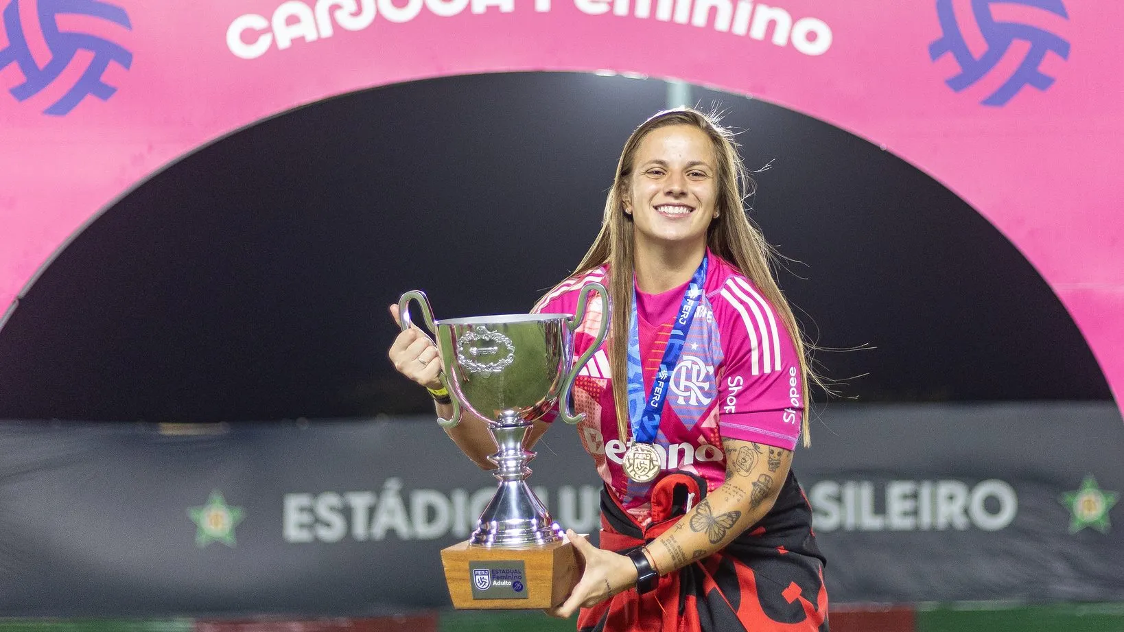 Gabi Barbieri, goleira, em ação pelo Flamengo