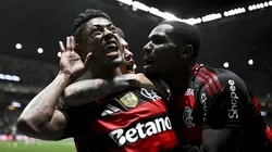 Evertton Araújo (direita) é um jogador muito querido por Filipe Luís no Flamengo