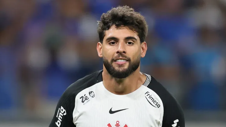MG - BELO HORIZONTE - 23/11/2025 - BRASILEIRO A 2025, CRUZEIRO X CORINTHIANS - Yuri Alberto jogador do Corinthians durante partida contra o Cruzeiro no estadio Mineirao pelo campeonato Brasileiro A 2025. Foto: Gilson Lobo/AGIF