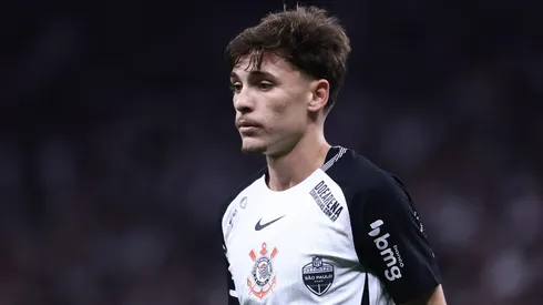 Breno Bidon, jogador do Corinthians, durante partida contra o Palmeiras no estadio Arena Corinthians pelo campeonato Brasileiro A 2025. Foto: Marcello Zambrana/AGIF