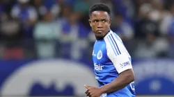 Sinisterra é um dos lesionados no Cruzeiro. Foto: Gilson Lobo/AGIF