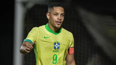 Vitor Roque, atacante do Palmeiras