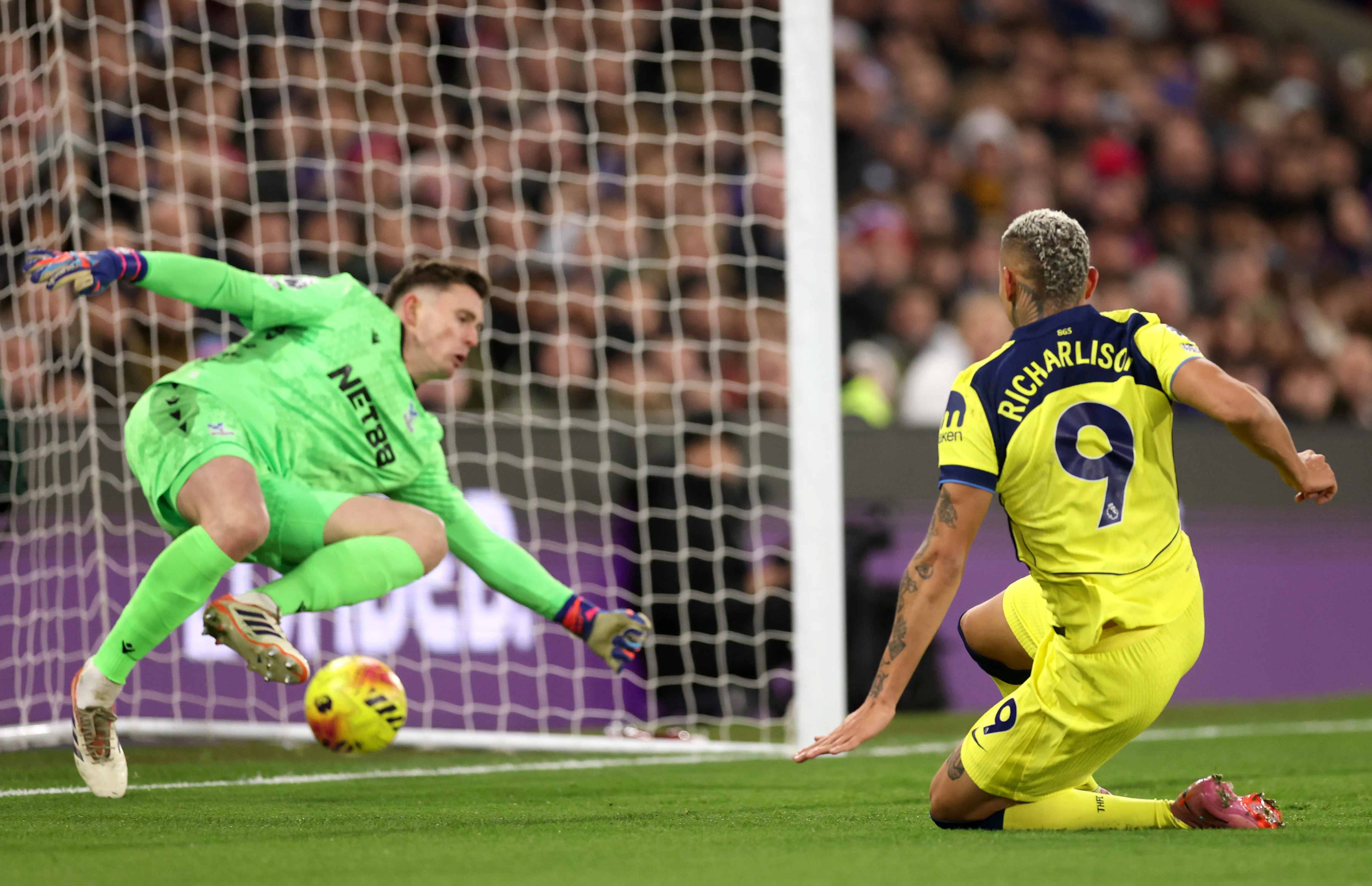 Richalison jogador do Tottenham Hotspur diante do Crystal Palace. (Photo by Julian Finney/Getty Images)