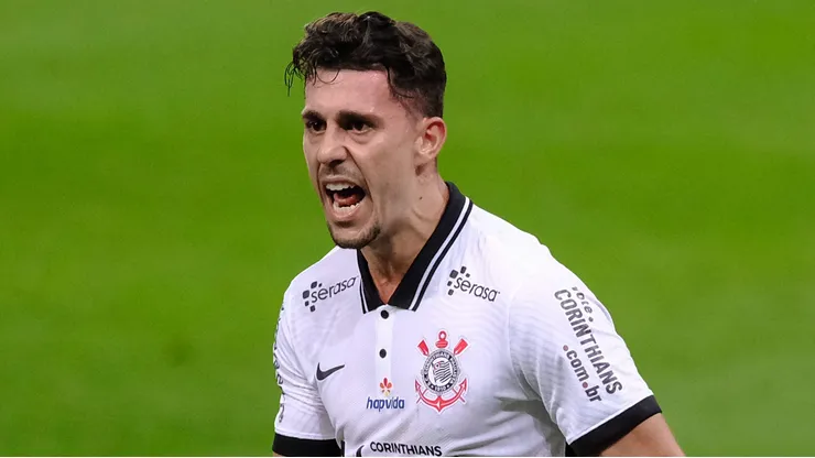 Danilo Avelar atuando como jogador do Corinthians. Foto: Marcello Zambrana/AGIF