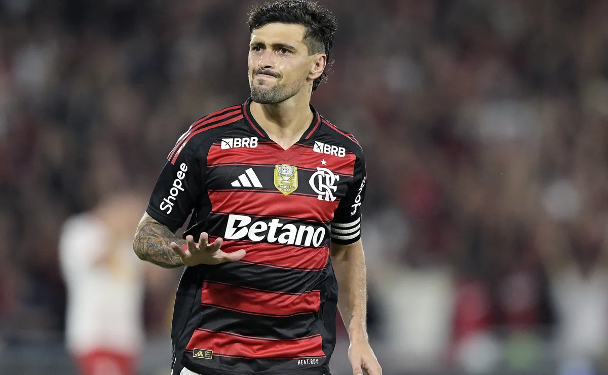 Arrascaeta exalta Paquetá e Flamengo avança por maior compra da história