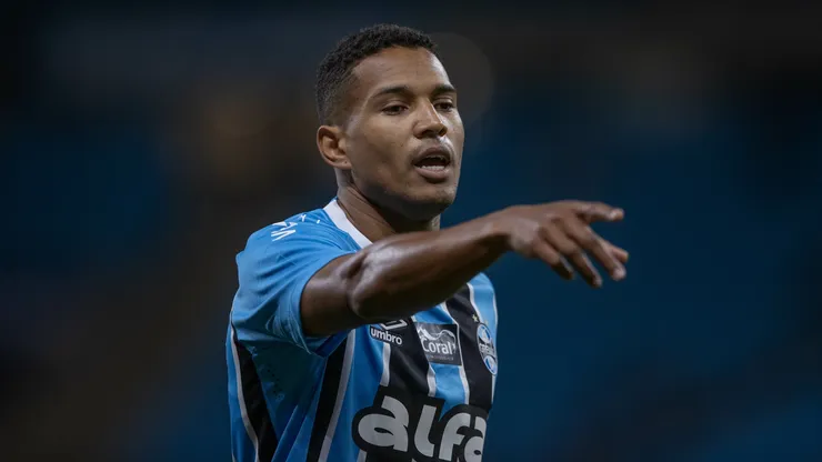 João Lucas não deve permanecer no Grêmio