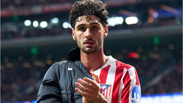 Flamengo comete gafe e acaba "anunciando" meia do Atlético de Madrid nas redes sociais