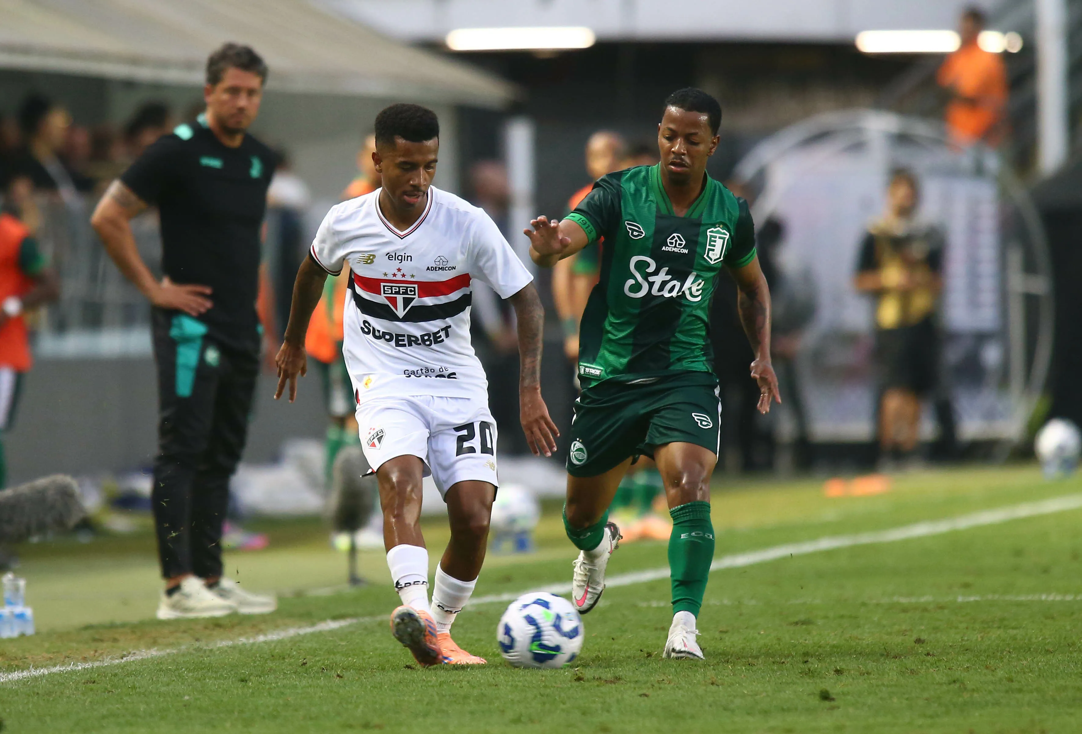 Marcos Antônio agrada o Flamengo e pode ser envolvido em troca. Foto: Mauricio De Souza/AGIF
