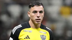 Renzo Saravia, do Atlético-MG, foi oferecido ao Corinthians no mercado brasileiro